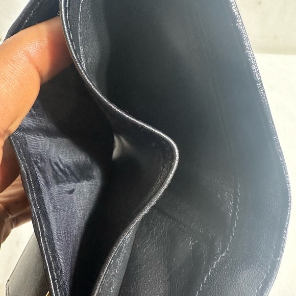 Gucci Wallet - Picture 12 of 12